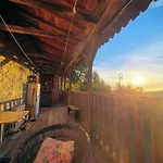 Le Balcon De Vernay